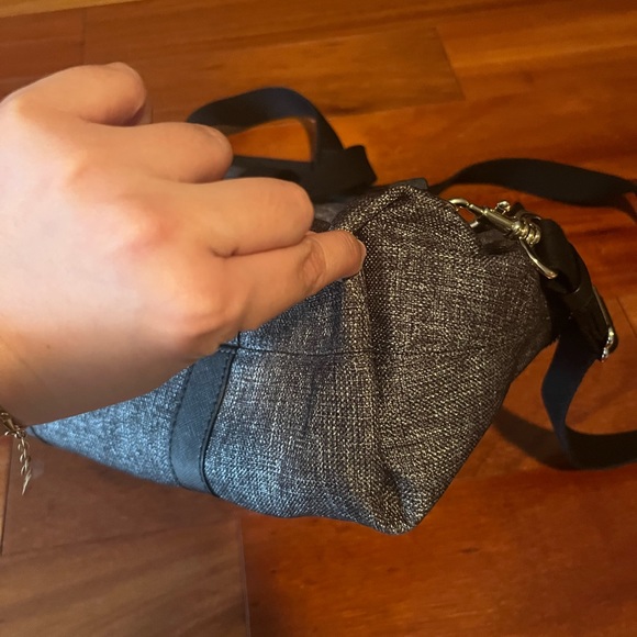 Henri Bendel Jetsetter Backpack, Excellent Condition - Picture 7 of 7